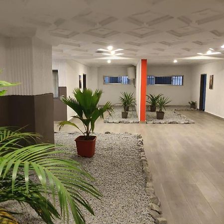 La Maison De Kouadio アビジャン エクステリア 写真